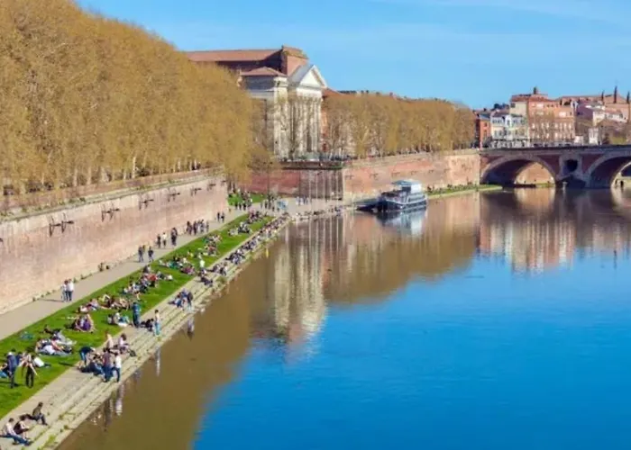 L 'emeraude Toulousaine * 툴루즈