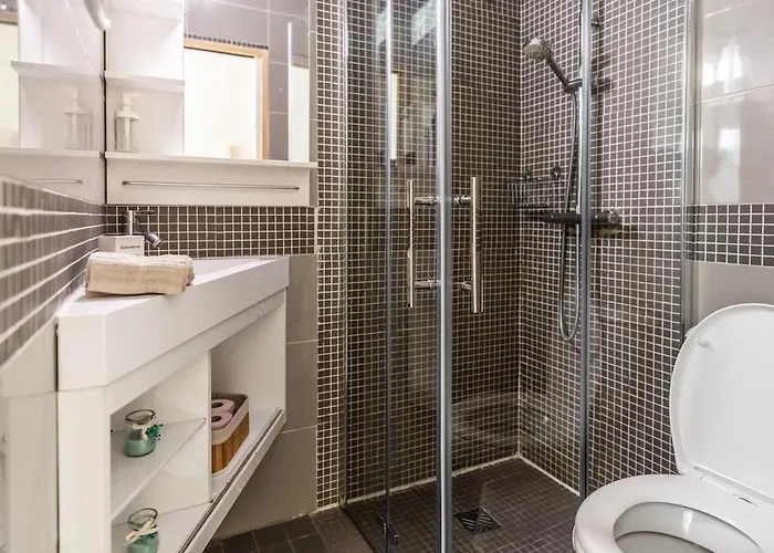 L 'emeraude Toulousaine * Τουλούζη