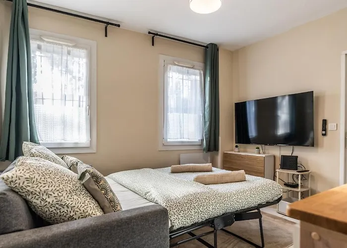 L 'emeraude Toulousaine * Τουλούζη