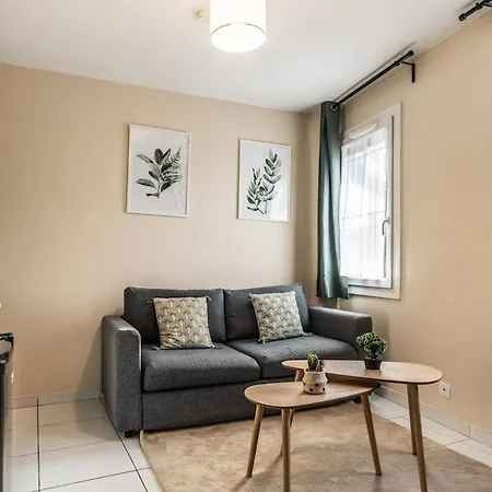 L 'emeraude Toulousaine טולוז